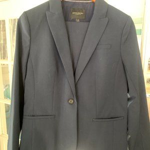 Banana Republic Classic Navy Wool Suit